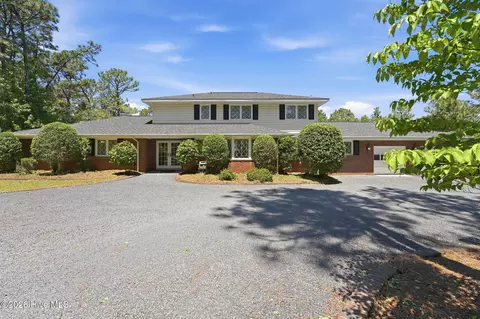 2000 Airport Rd, Whispering Pines, NC 28327