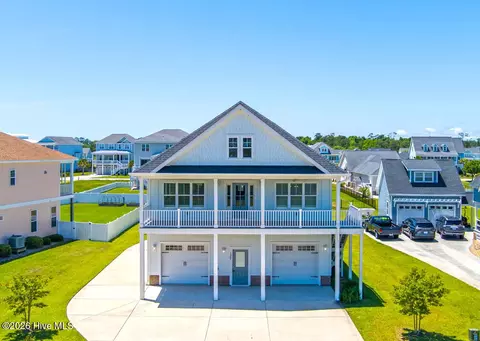 1307 Barnacle Ln, Morehead City, NC 28557