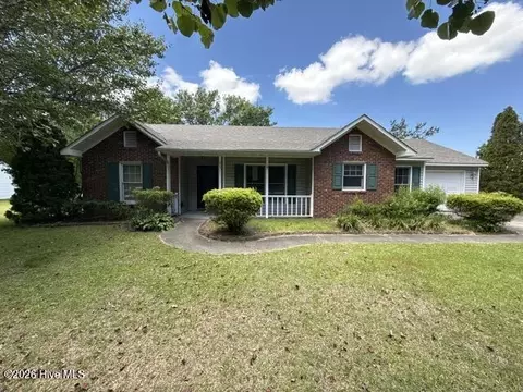 4511 Rivershore Dr, New Bern, NC 28560