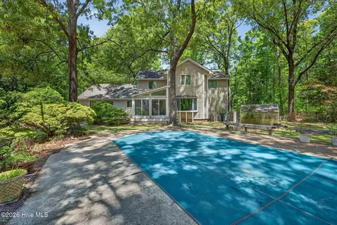 Exterior - 100 Wedge Rd, Hampstead, NC 28443 photo 13 of 17