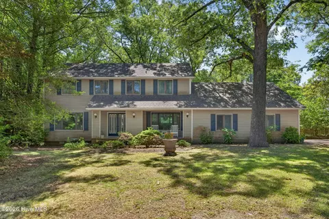 100 Wedge Rd, Hampstead, NC 28443