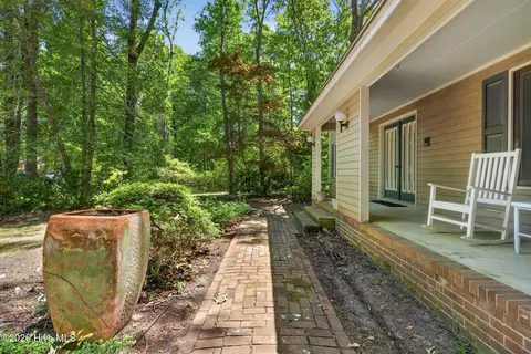 Exterior - 100 Wedge Rd, Hampstead, NC 28443 photo 1 of 17