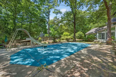 Exterior - 100 Wedge Rd, Hampstead, NC 28443 photo 16 of 17
