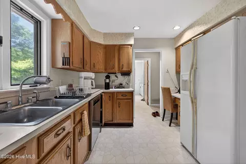 Kitchen - 100 Wedge Rd, Hampstead, NC 28443 photo 3 of 3