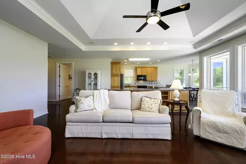 Living - 5711 Sloop Ct, New Bern, NC 28560 photo 4 of 4