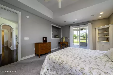 Bedroom - 5711 Sloop Ct, New Bern, NC 28560 photo 3 of 8