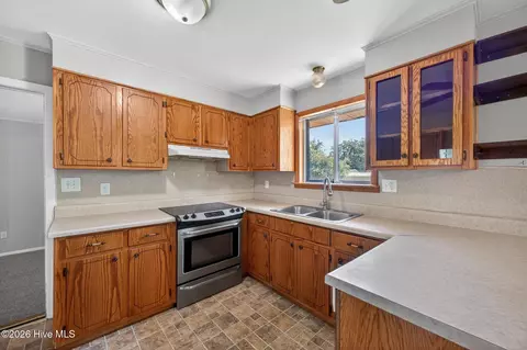 Kitchen - 3214 Sylvester Dr, Augusta, GA 30906 photo 3 of 4