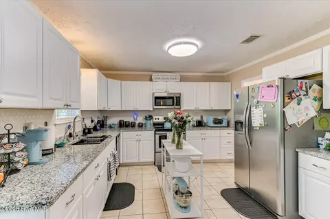 Kitchen - 4683 Walnut Hill Dr, Evans, GA 30809 photo 1 of 4