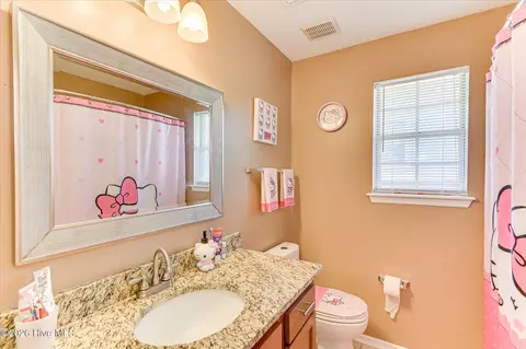 Bath - 4683 Walnut Hill Dr, Evans, GA 30809 photo 4 of 4