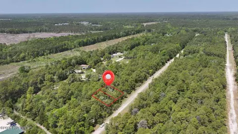 1622 1624 Breezeway Dr SW, Ocean Isle Beach, NC 28469