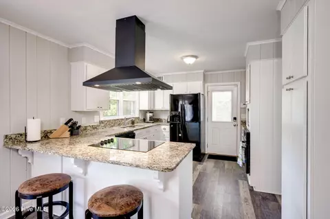 Kitchen - 2902 Mayfair Rd, Augusta, GA 30909 photo 3 of 4