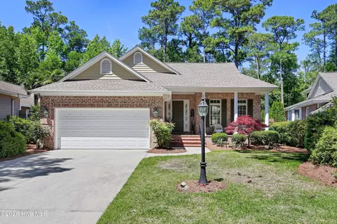 1111 Congressional Ln, Wilmington, NC 28411
