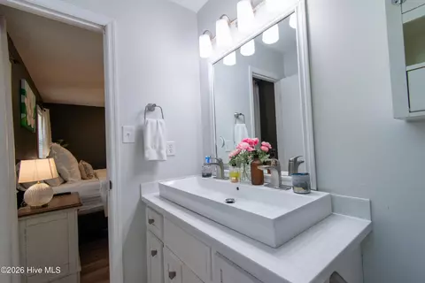 Bath - 3734 Cactus Trl, Martinez, GA 30907 photo 2 of 4