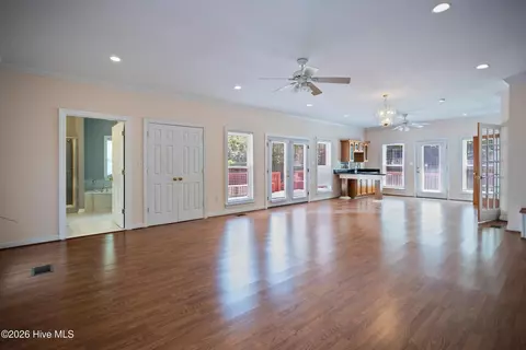 Living - 853 Sparkleberry Rd, Evans, GA 30809 photo 9 of 13