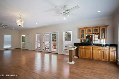 Living - 853 Sparkleberry Rd, Evans, GA 30809 photo 12 of 13