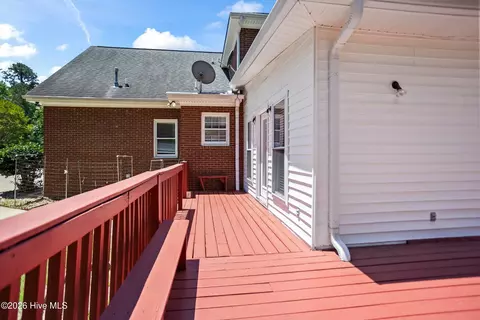 Exterior - 853 Sparkleberry Rd, Evans, GA 30809 photo 8 of 9