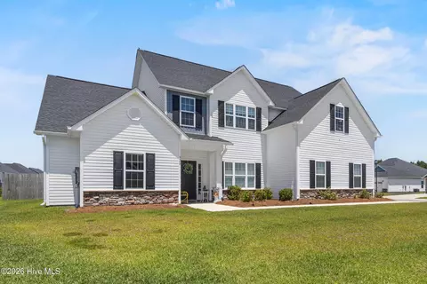 328 Windmill Light Way, Sneads Ferry, NC 28460