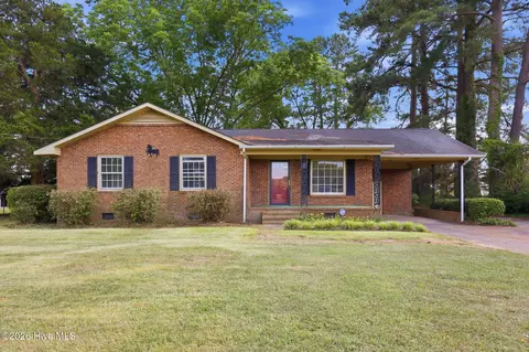 1463 Nc-55 E, Kinston, NC 28501