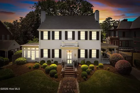 1208 N Main St, Tarboro, NC 27886