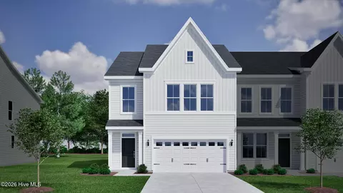 6779 Fellowship Dr, Leland, NC 28451