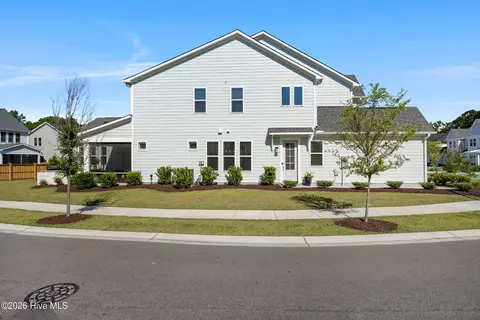 Exterior - 3121 Painted Turtle Loop, Wilmington, NC 28409 photo 7 of 11
