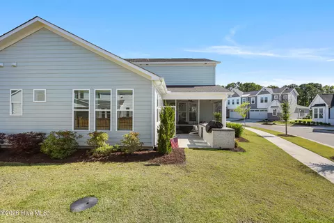 Exterior - 3121 Painted Turtle Loop, Wilmington, NC 28409 photo 6 of 11