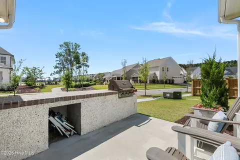 Exterior - 3121 Painted Turtle Loop, Wilmington, NC 28409 photo 4 of 11