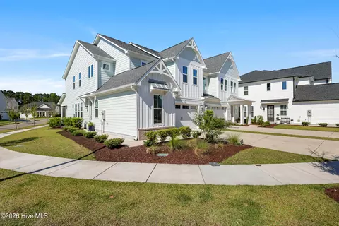 Exterior - 3121 Painted Turtle Loop, Wilmington, NC 28409 photo 1 of 11