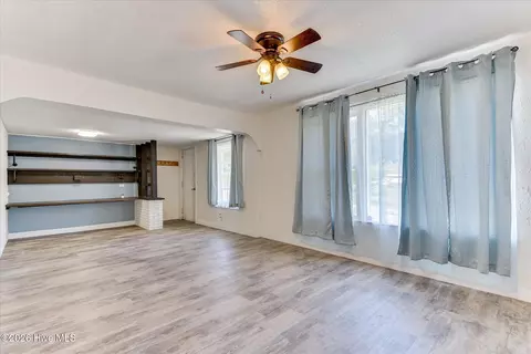 Living - 3001 Jasmine Pl, Augusta, GA 30906 photo 7 of 8