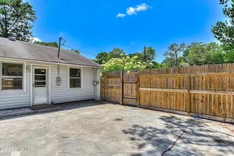 Exterior - 3001 Jasmine Pl, Augusta, GA 30906 photo 4 of 21
