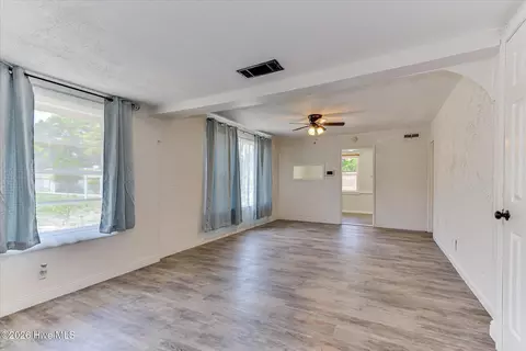 Living - 3001 Jasmine Pl, Augusta, GA 30906 photo 4 of 8