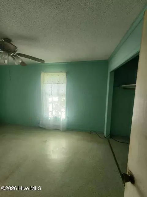 Bedroom - 134 E Circle Dr, Hamilton, NC 27840 photo 3 of 5