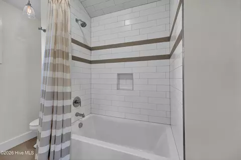 Bath - 714 Sloop Pointe Ln, Kure Beach, NC 28449 photo 6 of 6