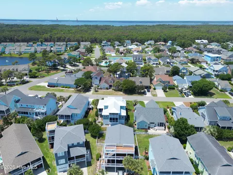 View/Area - 714 Sloop Pointe Ln, Kure Beach, NC 28449 photo 12 of 18