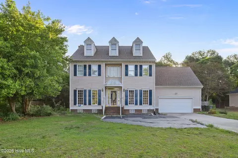 212 N Marion Dr, Goldsboro, NC 27534
