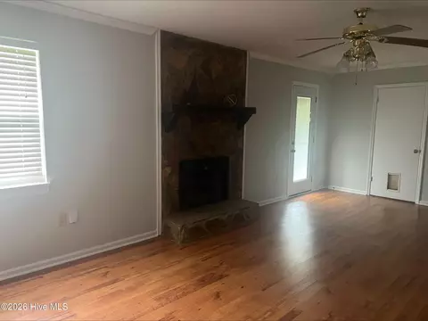 Living - 4097 Melrose Dr, Martinez, GA 30907 photo 4 of 6