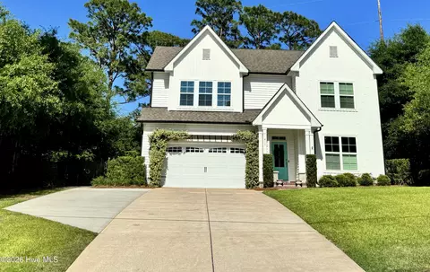 413 Robert E Lee Dr, Wilmington, NC 28412