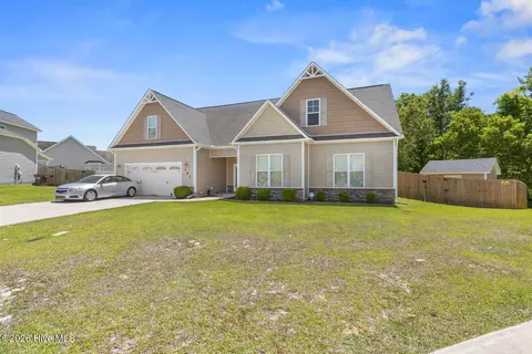 103 Gabriels Way, Jacksonville, NC 28546