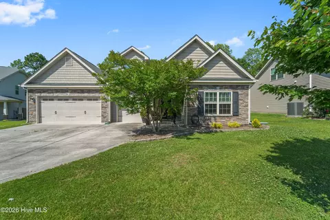 134 Mittams Point Dr, Jacksonville, NC 28546