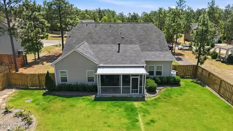 4100 Irwin Dr, Aberdeen, NC 28315 photo 8