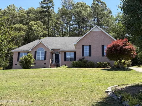 2532 Sand Ridge Ct, Hephzibah, GA 30815