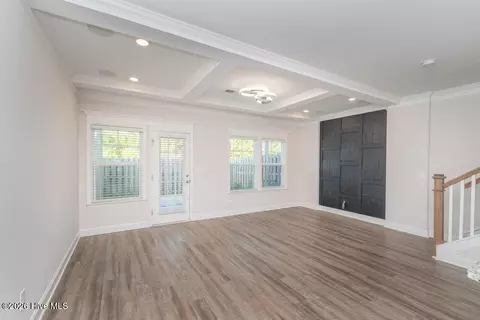 Living - 319 Sumac Trl, Evans, GA 30809 photo 5 of 8
