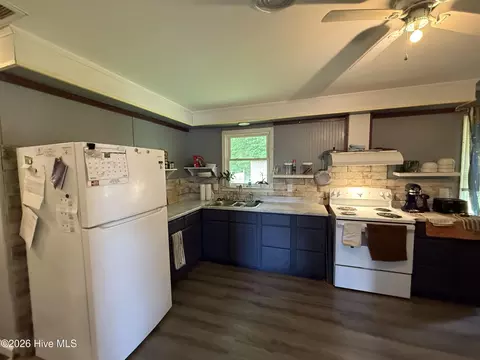 Kitchen - 762 Marriner Rd, Roper, NC 27970 photo 1 of 3