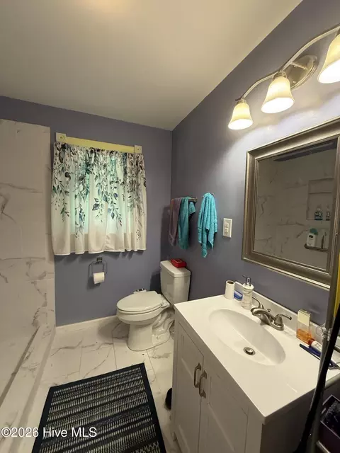 Bath - 762 Marriner Rd, Roper, NC 27970 photo 1 of 2