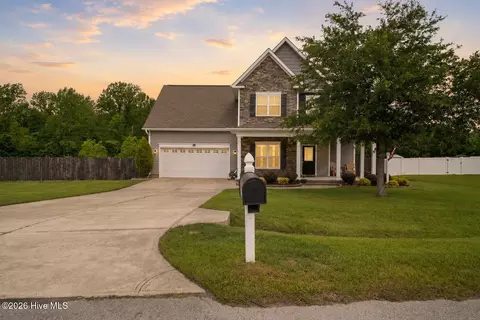 307 Stella Bridgeway Dr, Stella, NC 28582