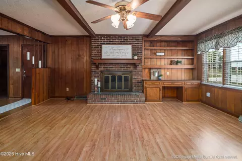 Living - 4824 Four Way Rd, Hookerton, NC 28538 photo 2 of 6