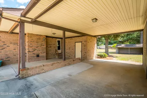 Exterior - 4824 Four Way Rd, Hookerton, NC 28538 photo 2 of 9