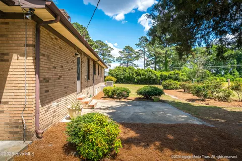Exterior - 4824 Four Way Rd, Hookerton, NC 28538 photo 3 of 9