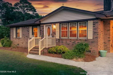 Exterior - 4824 Four Way Rd, Hookerton, NC 28538 photo 1 of 9