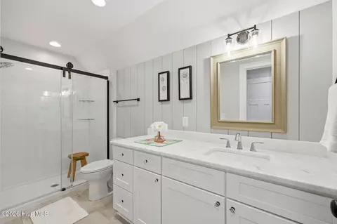 Bath - 95 Baltusrol Ln, Pinehurst, NC 28374 photo 3 of 3
